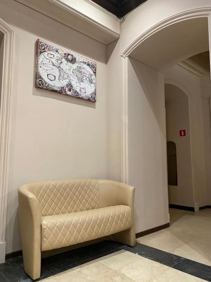 Home Apartment Kiev Buitenkant foto